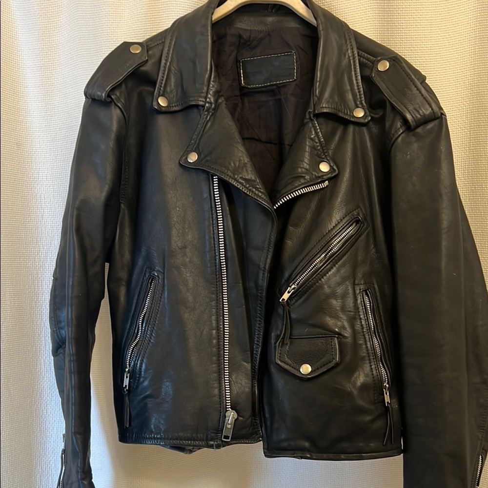 Vintage Black Leather Bomber Jacket